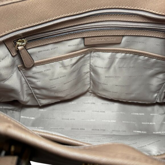 MICHAEL KORS Jet Set 10x16 Multifunction Zip Saffiano Tote Shoulder bag - Picture 7 of 10